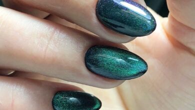 How to Create Gorgeous Designs with Cat Eye Polish